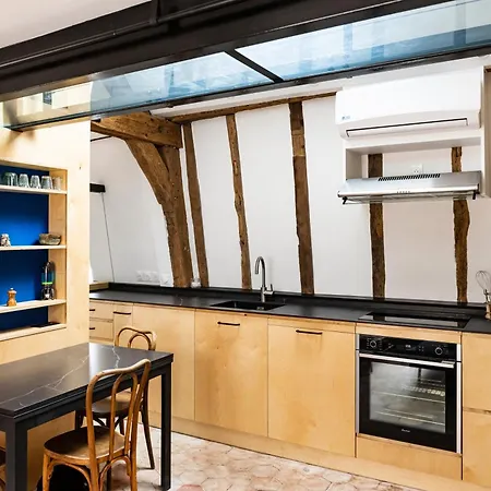 Le Saint Claude - Dans Le Marais Apartment