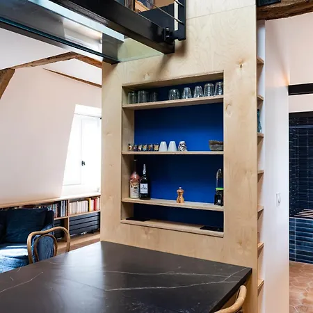 Le Saint Claude - Dans Le Marais Apartment *