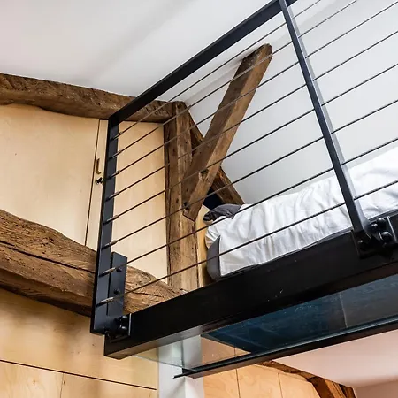 Le Saint Claude - Dans Le Marais Apartment